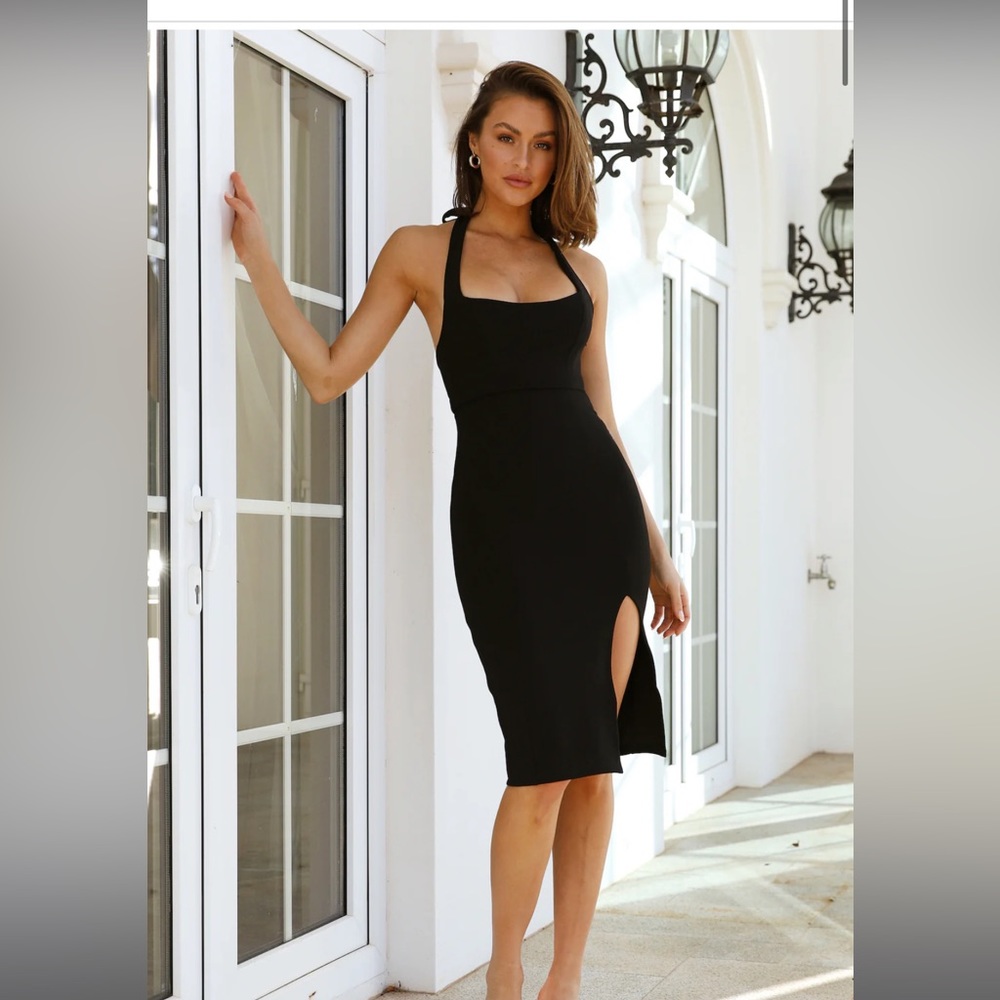Nwot hello molly black halter dress